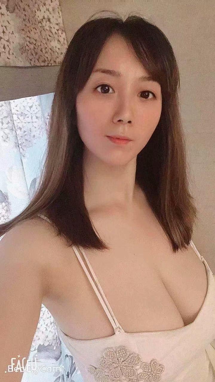 933.jpg