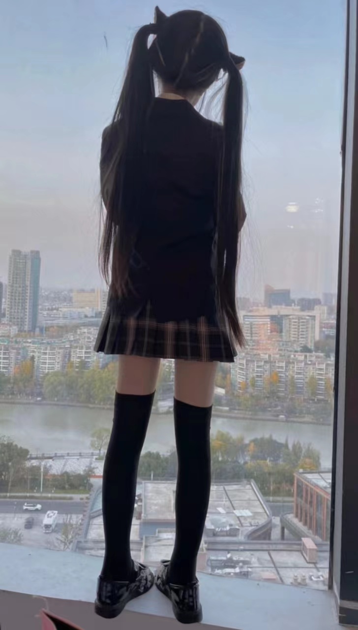 44e5e0f50638a4e8b683bccc81447c5.jpg