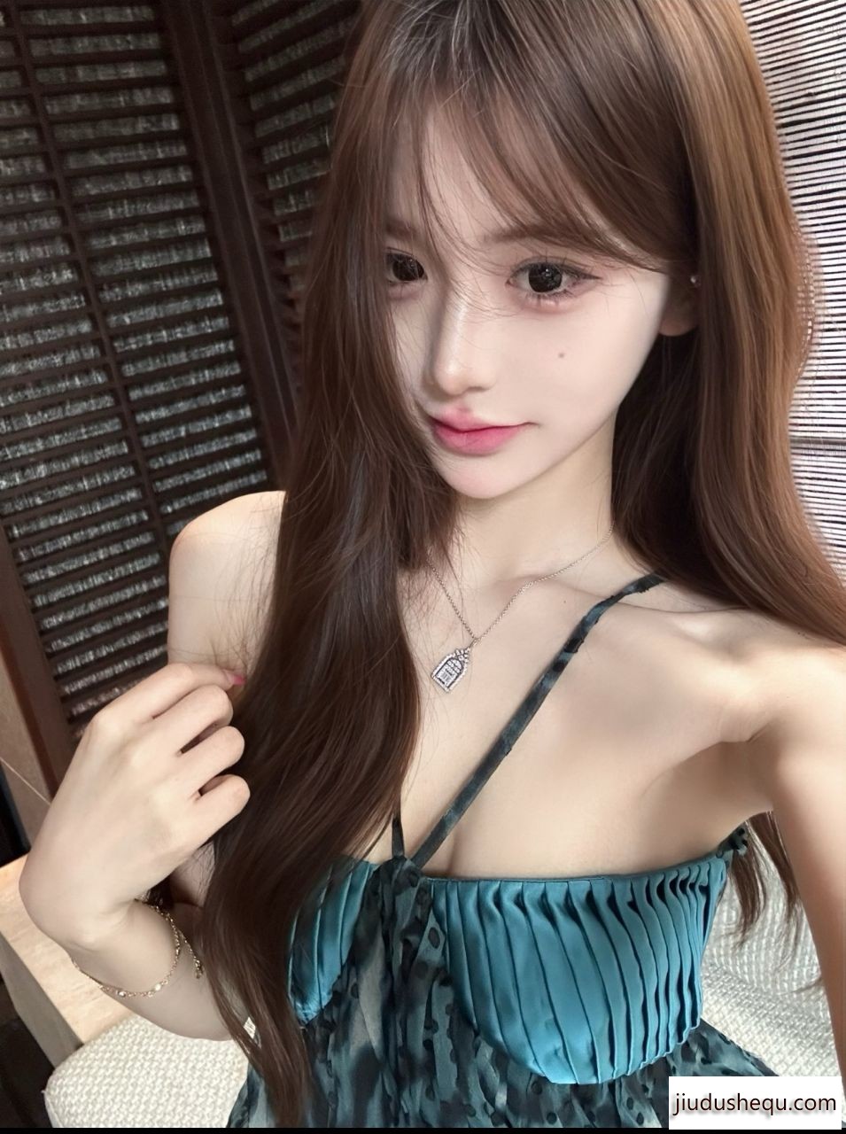 011.jpg
